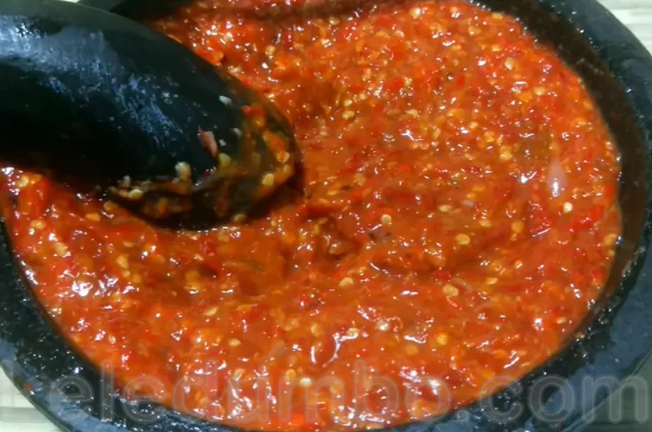 Cara Membuat Sambal Pecel Lele yang Pedas dan Nikmat